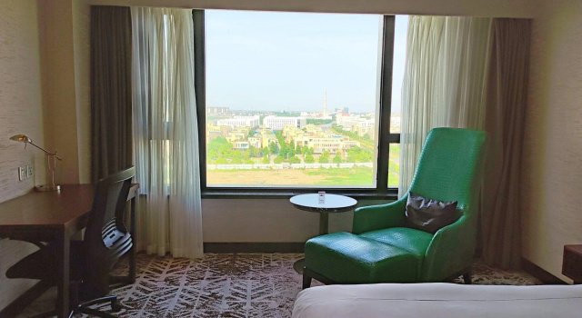 Двухместный номер Premium Crowne Plaza Shanghai Jinshan by IHG