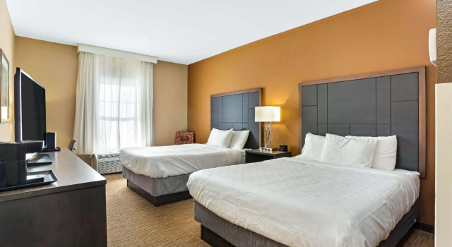 Четырёхместный номер Standard La Quinta by Wyndham Boone