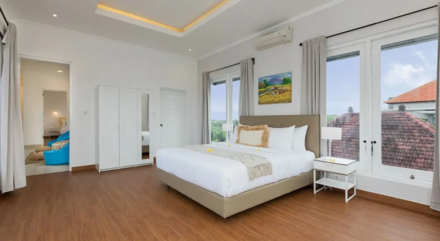 Вилла Luxury с 5 комнатами с видом на окрестности Villa Haka Jimbaran by Nagisa Bali