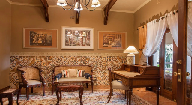Nirvana Guesthouse, Забронировать Отель СПА-отели Witrivier, SPA-услуги