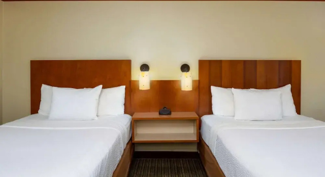 La Quinta Inn & Suites by Wyndham Savannah Southside, Buchen Sie Hotel Savannah Georgia