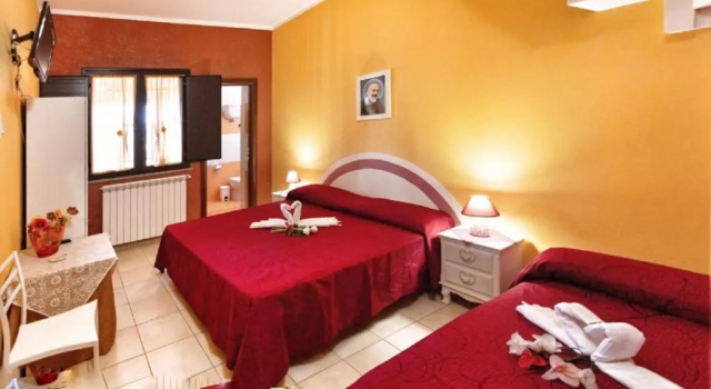 Семейный номер Standard B&b Santa Sofia by holidayngo