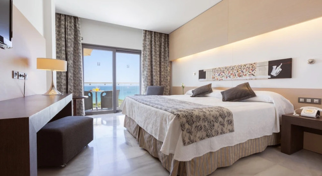 Двухместный номер Standard с балконом и с видом на море Hipotels Gran Conil