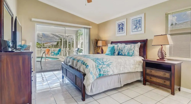 2721 SW 42nd LN, Забронировать Дом для отпуска Кейп-Корал Southwest Florida