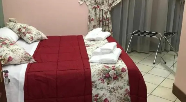 Двухместный номер Standard с балконом B&B Foria 210