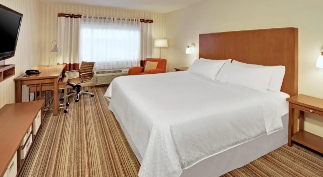 Люкс Four Points by Sheraton Cambridge Kitchener, Ontario