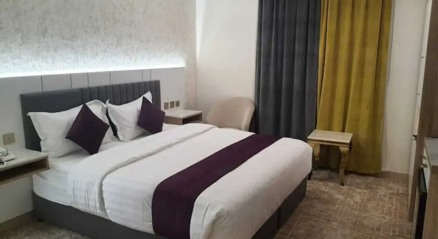 Номер Comfort Diamond Corners Hotel