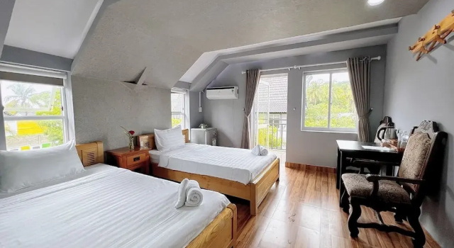 Двухместный номер Superior c 1 комнатой с балконом и с видом на сад Lilac Cottage Homestay