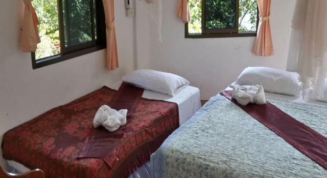 Khao Sok Jungle Hostel, Забронировать Отель Кхао-Сок Сурат Тхани