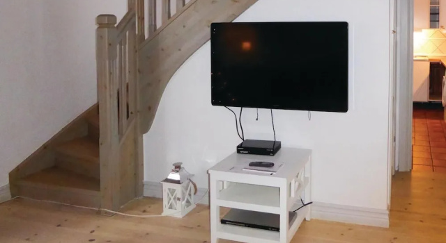 Nice Home in Gnesta With 2 Bedrooms and Wifi, Забронировать Отель Отели Гнеста с парковкой, Парковка