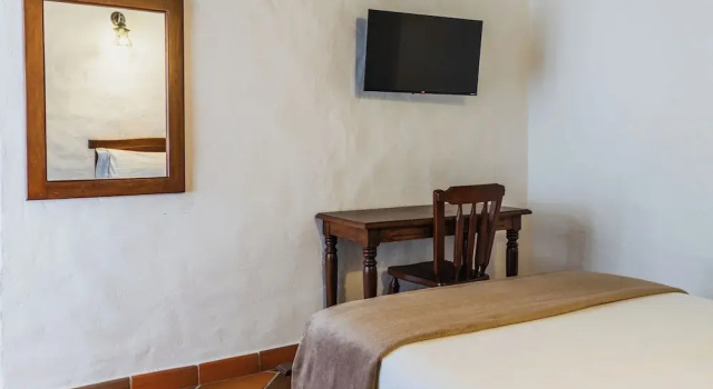 Двухместный номер Standard с балконом Hotel Prados de la Serranía
