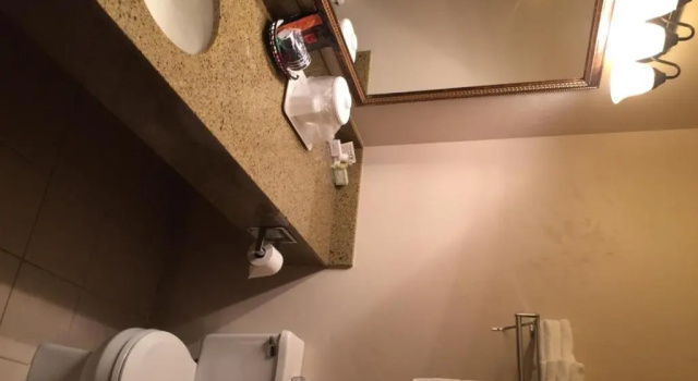 Двухместный номер Standard Boarders Inn & Suites by Cobblestone Hotels - Munising