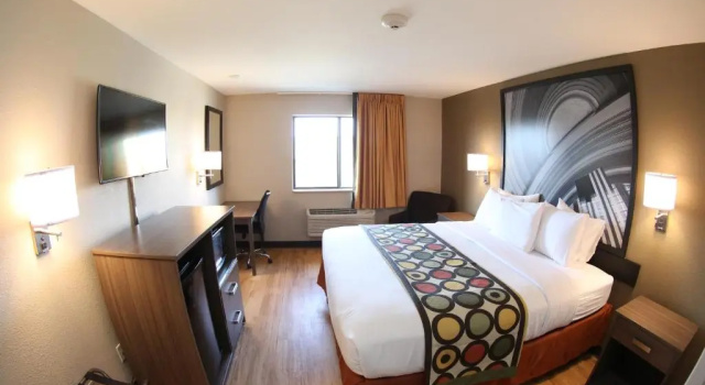 Номер Standard Super 8 by Wyndham Portsmouth