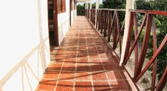Кровать в общем номере (женский номер) Praba Hostel