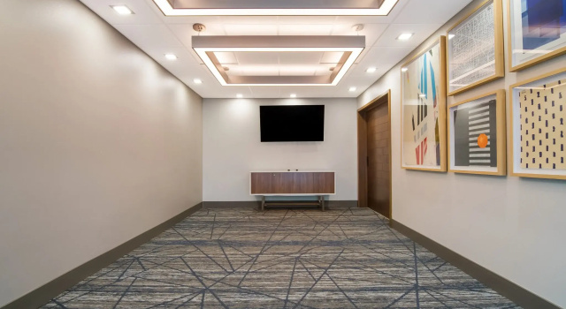 Holiday Inn Express & Suites - Springdale - Fayetteville Area, Забронировать Отель Спрингдейл 