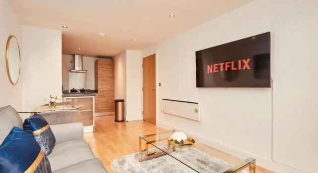 Deluxe City Apt, River Canal View& Free Parking!, Забронировать Апартаменты/квартира Отели Лидса с парковкой, Парковка