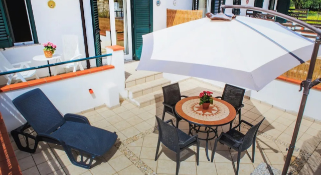 Двухместный номер Deluxe Цокольный этаж с балконом Villa Maredona