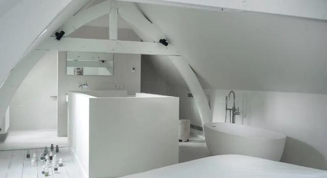 Номер Deluxe Kazerne Hotel - Member of Design Hotels
