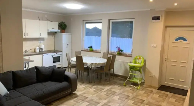 Апартаменты Цокольный этаж Gázláng Apartman