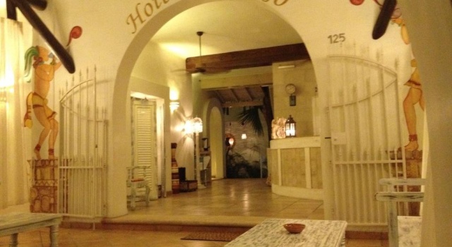 Четырёхместный номер Executive Coco Rio Hotel - Mamitas Beach Area