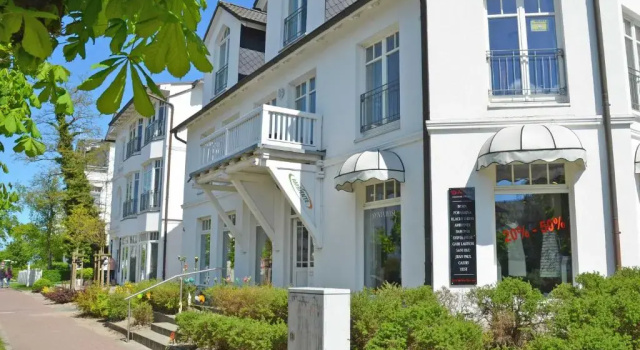 Villa Saxonia - WG 13 mit Wintergarten, strandnah, Забронировать Вилла Остзебад-Бинц земля Мекленбург-Передняя Померания