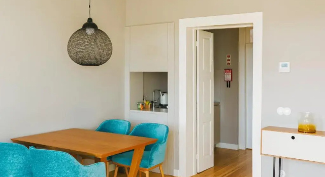Апартаменты Menina Colina Guesthouse