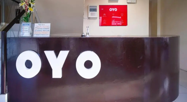 Vaccinated Staff - OYO 525 Mlin Dormitel, Reservar Hotel Hotéis em Mindanao com Estacionamento, Estacionamento