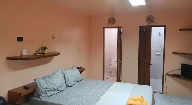 1st Street Park Apartelle