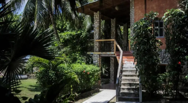 Семейный номер Standard с балконом и с красивым видом из окна Hotel Bahia Taitza