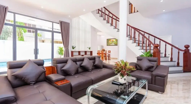 Homestay Sunrise, Забронировать Отель Отели Вунгтау с парковкой, Парковка