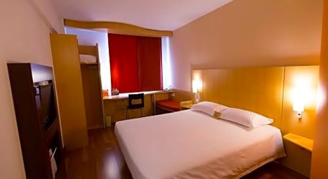 Номер Superior Hotel Ibis Shenyang Tiexi