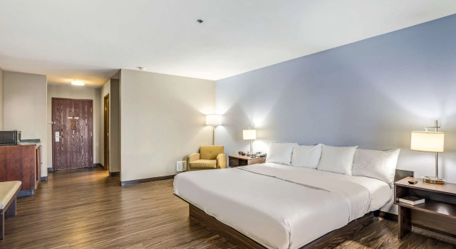 Двухместный номер Standard Quality Inn Calvert City - Paducah East