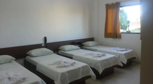 Hotel Sarandi, Забронировать Отель Отели Параны с парковкой, Парковка