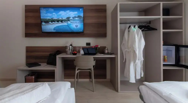 Трёхместный полулюкс Ile Hotel