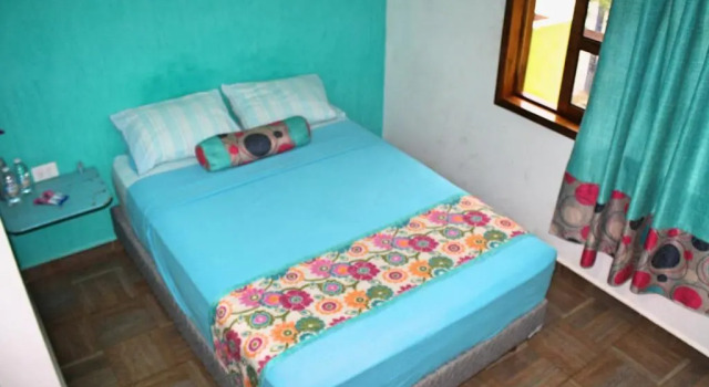 Yaxche Centro Hostal y Camping