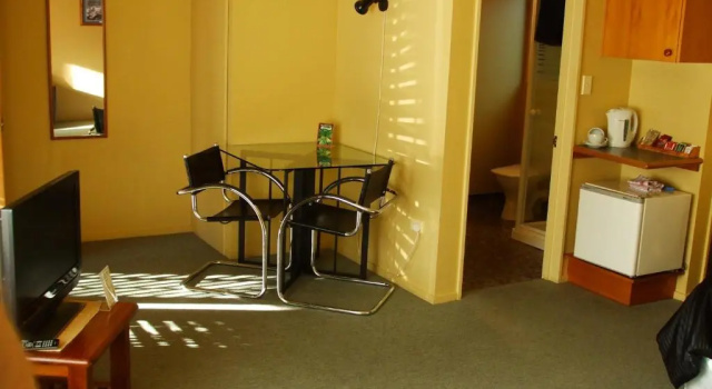 Glenalvon Lodge Motel, Забронировать Мотель Отели региона Кентербери с парковкой, Парковка