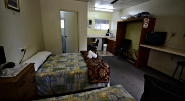 Affordable Gold City Motel, Prenota Motel Charters Towers Queensland