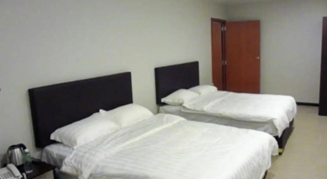Happy Island Hotel, Забронировать Отель Капар Селангор