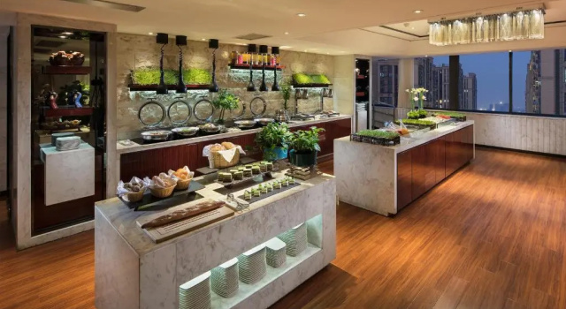 Двухместный номер Executive Hilton Foshan