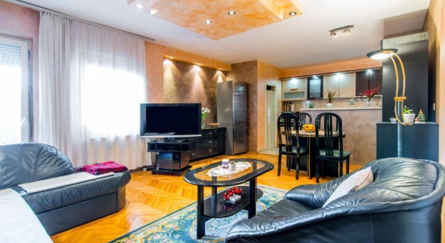 Apartment City center