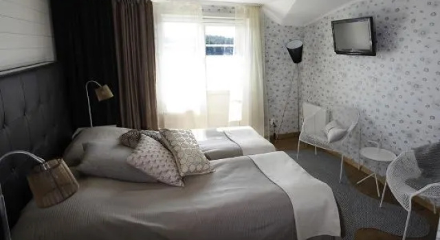 Ulvö Hotell, Забронировать Отель Отели Верстерноорланд с бассейном, Бассейн