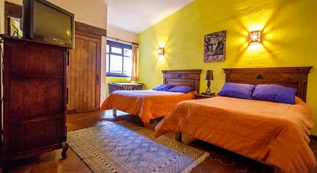 Lago Sol Hotel & Suites, Забронировать Отель Отели Цинцунцан с парковкой, Парковка