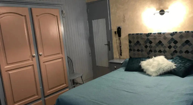 Logis Hotel Restaurant Hostellerie de la Tour, Rezervasyon Otel Fontvieille Alpilles