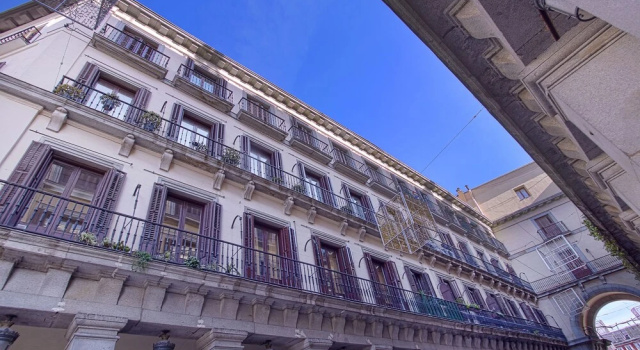 Wonderful 3 Bd Apartm in Prime Location. Plaza Mayor