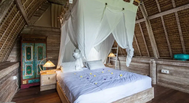 Villa Bora Bora, Rezerwuj Willa Tibubeneng Bali