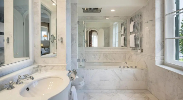 Люкс Falkensteiner Schlosshotel Velden – The Leading Hotels of the World