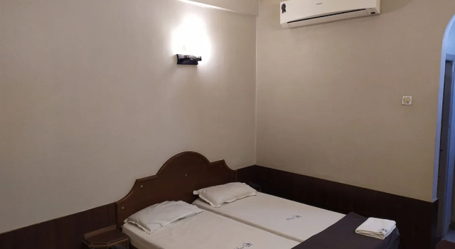 Номер Standard New Cape Hotel