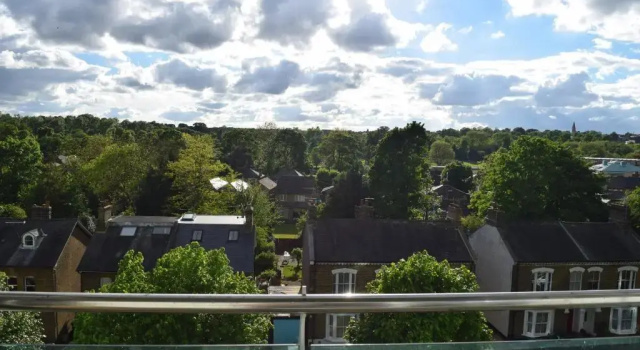 Апартаменты Tranquil Apartment with Stunning Views