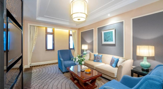 Люкс Yun-Zen Jinling World Trade Plaza Hotel