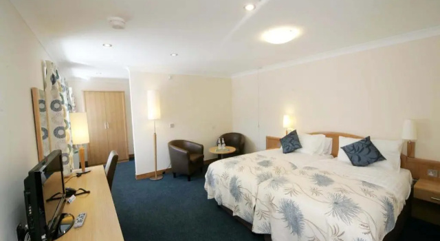 Трёхместный номер Superior Woodland Bay Hotel